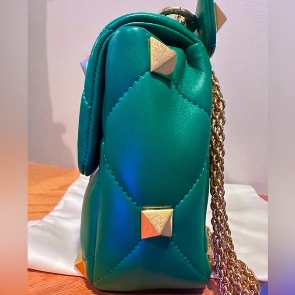 Valentino Roman Large Pyramid Rockstud Shoulder Handbag - Picture 8 of 11